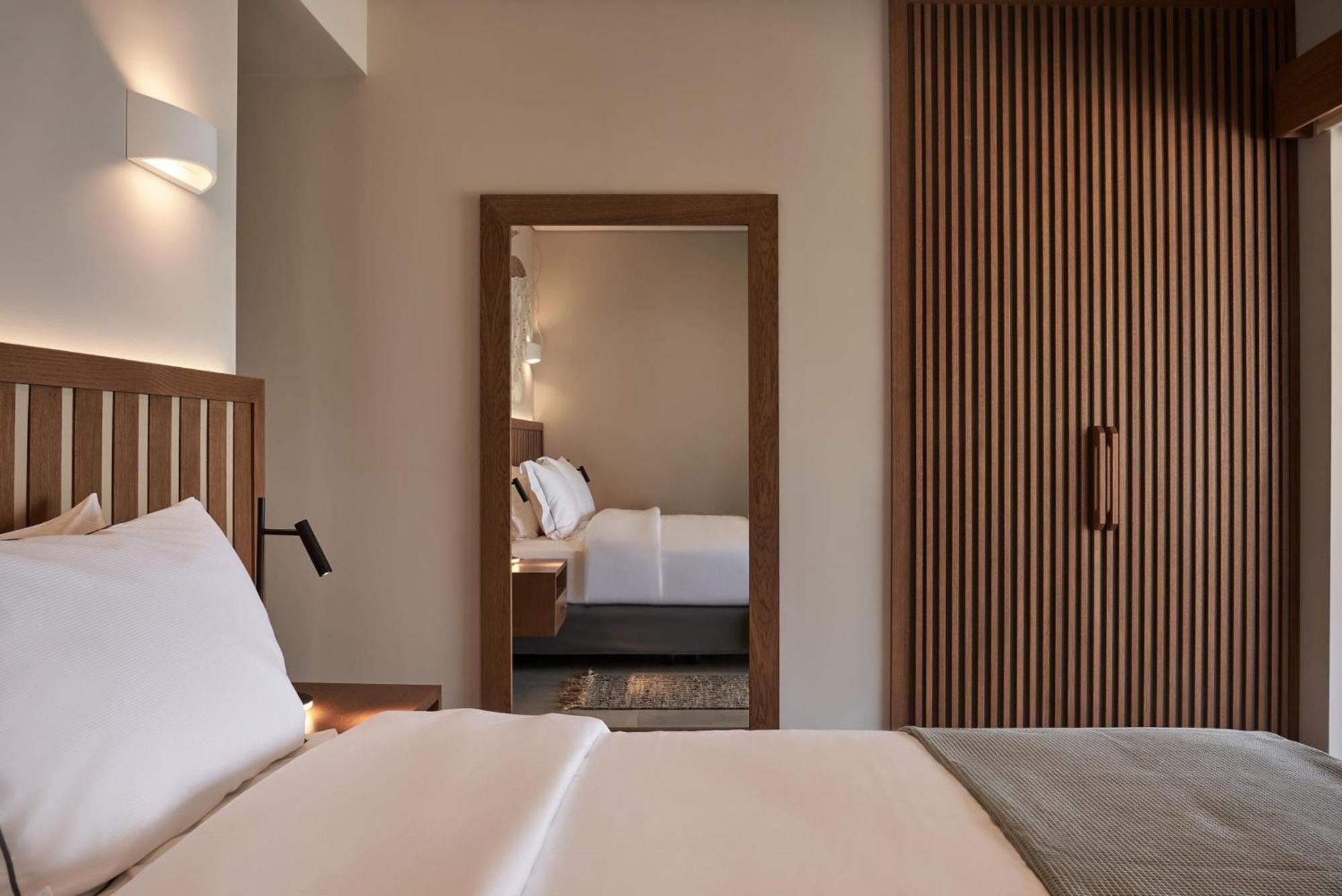Beachfront Alassa Villas With Private Pools Kotronion  외부 사진
