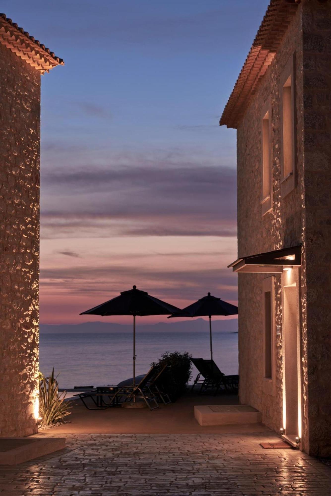 Beachfront Alassa Villas With Private Pools Kotronion  외부 사진