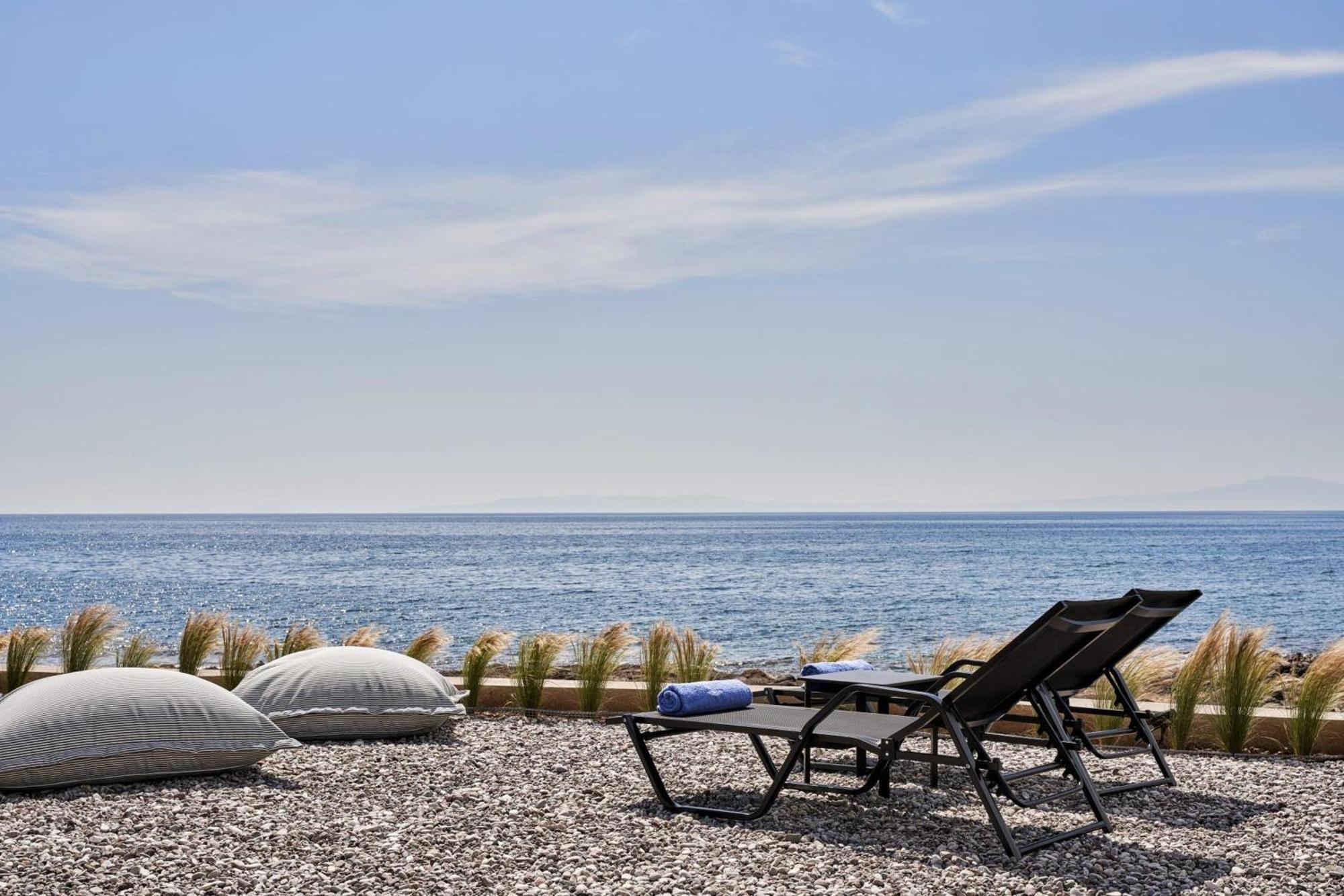 Beachfront Alassa Villas With Private Pools Kotronion  외부 사진